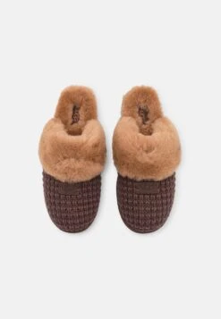 Ugg Cozy - Pantoffels - Burnt Cedar -Havaianas Verkoopwinkel 04acdc4656db4a4fb950a2df8044e71f
