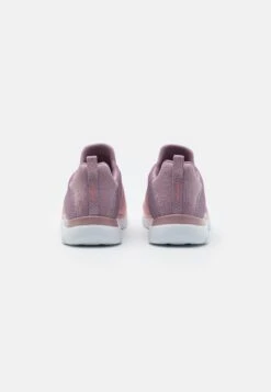 Summits - Sneakers Laag - Light Mauve/Coral 9 Summits - Sneakers Laag - Light Mauve/Coral -Havaianas Verkoopwinkel 0d2819a6f57b49df8cdc57a460f40aaf