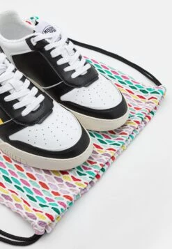 Shmibnl Unisex - Sneakers Laag - Black Pixel 11 Shmibnl Unisex - Sneakers Laag - Black Pixel -Havaianas Verkoopwinkel 0de98926a42547f38ce7b876baf6d734