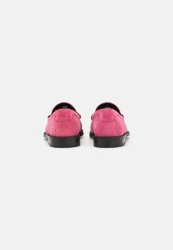 Rhea Penny Loafer- Instappers - Bright Pink 9 Rhea Penny Loafer- Instappers - Bright Pink -Havaianas Verkoopwinkel 11d3e8d4ae354512b68ee75a550e9015