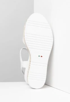 NeroGiardini Sandalen Met Sleehak - Bianco 9 NeroGiardini Sandalen Met Sleehak - Bianco -Havaianas Verkoopwinkel 1acdc71e5bbd4324b3719b8d28d73d06