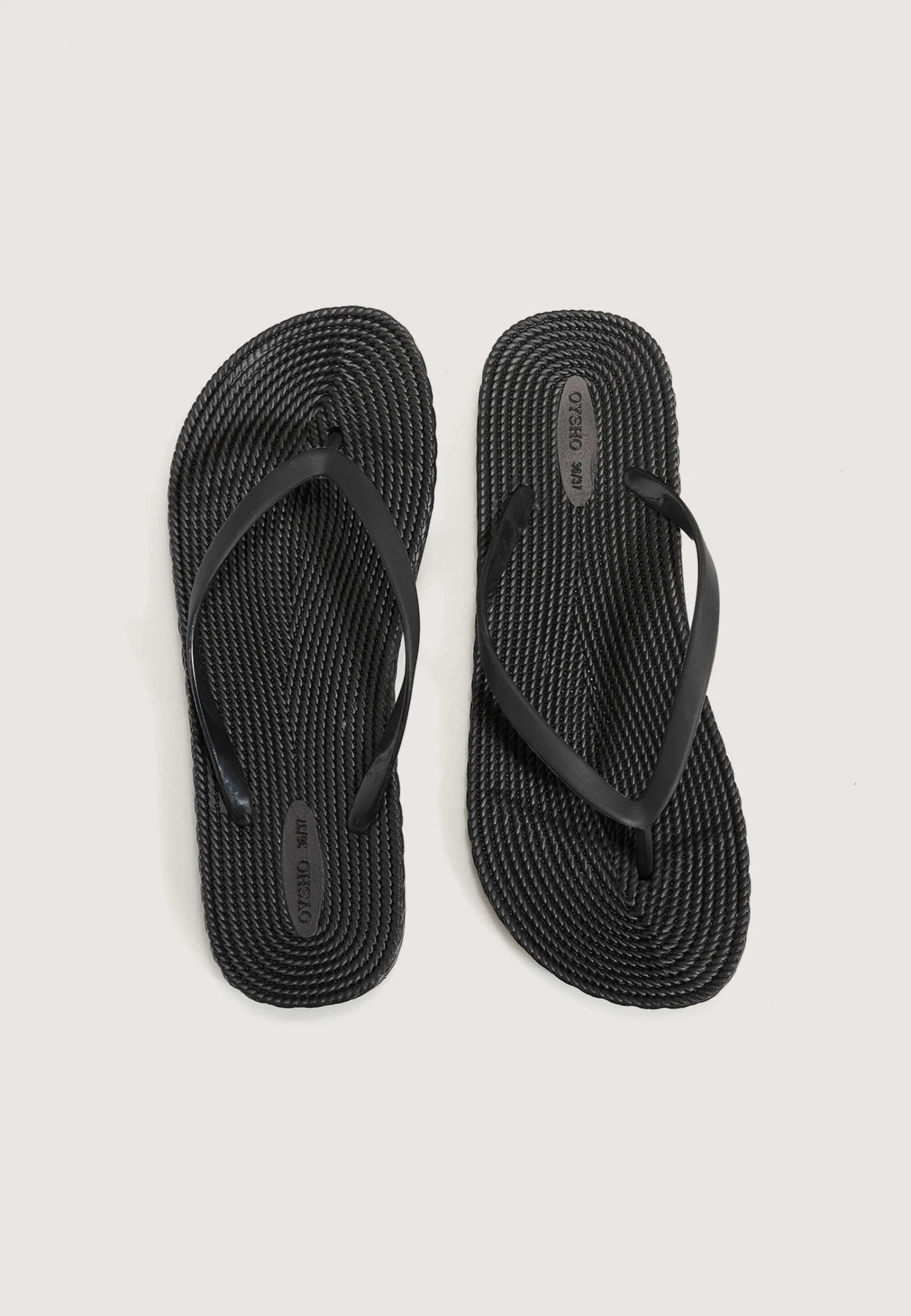 Oysho Shiny Beach- Badslippers - Black 3 Oysho Shiny Beach- Badslippers - Black - Afbeelding 3