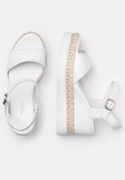 NeroGiardini Sandalen Met Sleehak - Bianco 8 NeroGiardini Sandalen Met Sleehak - Bianco -Havaianas Verkoopwinkel 342404f9ac684b799f4f6e28308e860a
