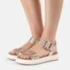 Inuovo Sandalen Met Plateauzool - Gold-Crema Gca