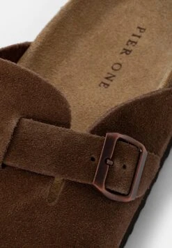 Pier One Leather Unisex - Pantoffels - Brown -Havaianas Verkoopwinkel 47364cdc1dcd4794860a5f6810594e6c