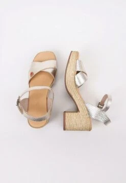 Letitta - Sandalen Met Plateauzool - Gold -Havaianas Verkoopwinkel 4878b2e7017c433aaeb19e4707bdf6af