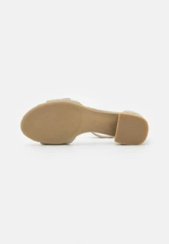 Jana Sandalen - Sage 11 Jana Sandalen - Sage -Havaianas Verkoopwinkel 49113820933f4ccc8ccae7cc0d2ef205