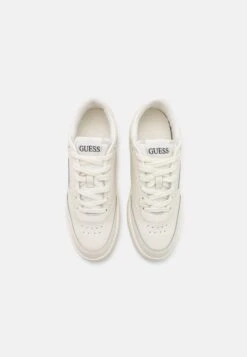 Guess Sisty - Sneakers Laag - White -Havaianas Verkoopwinkel 4a5be04b416447b081ccf4517ee698dd