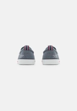 Pier One Unisex - Sneakers Laag - Dark Blue -Havaianas Verkoopwinkel 4e723c8cacc7476bacc887b1da86a4ae