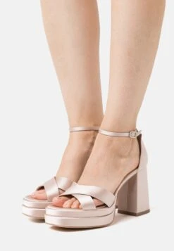 Tamaris Sandalen Met Hoge Hak - Powder