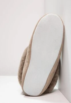 Shepherd Moa - Pantoffels - Stone -Havaianas Verkoopwinkel 76ecd5446a9c42678475a071cdb17555