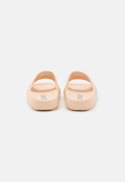 ONLY Shoes Onlmave Pool Slide - Badslippers - Off-White 9 ONLY Shoes Onlmave Pool Slide - Badslippers - Off-White -Havaianas Verkoopwinkel 83560038b15e43c4880b4b02651545dd