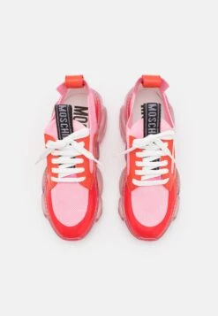 MOSCHINO Sneakers Laag - Pink -Havaianas Verkoopwinkel 8943ed5a61d24e278de9a28eed9a95a7