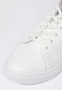 DeFacto Smileyworld- Sneakers Laag - White -Havaianas Verkoopwinkel 8c5f131616cf46569c216b8f556b43b3