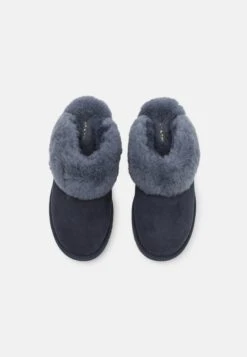 Ugg Classic - Muiltjes - Eve Blue 11 Ugg Classic - Muiltjes - Eve Blue -Havaianas Verkoopwinkel 95c9fdd54ffc4570953bd327032f8a89