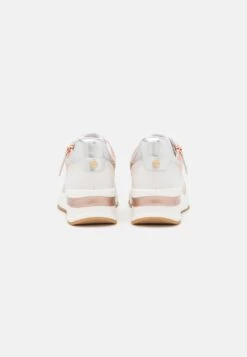 Tamaris Sneakers Laag - White/Rose/Gold 9 Tamaris Sneakers Laag - White/Rose/Gold -Havaianas Verkoopwinkel 983788de3ae24210b66fdd148a77bf25