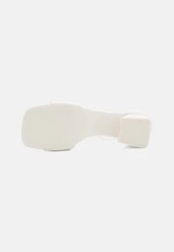 Call It Spring Vickie - Sandalen - White 10 Call It Spring Vickie - Sandalen - White -Havaianas Verkoopwinkel 99b2037c520e4ef9958077820096fbd7