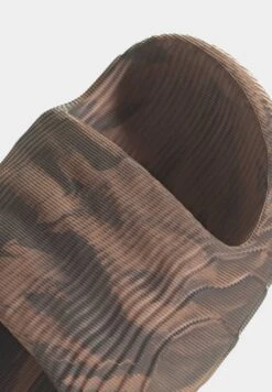 Adidas Originals Adilette 22 Unisex - Badslippers - Clay Strata/Earth Strata/Core Black 13 Adidas Originals Adilette 22 Unisex - Badslippers - Clay Strata/Earth Strata/Core Black -Havaianas Verkoopwinkel 9ce8551a9fcc407687854695f0c516a8