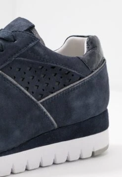 Caprice Sneakers Laag - Ocean -Havaianas Verkoopwinkel b46ef03854fe441f86c7e4bdac103ef2