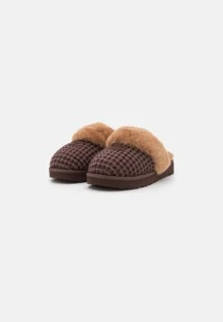Ugg Cozy - Pantoffels - Burnt Cedar -Havaianas Verkoopwinkel b61158c37ff7456b8d327b2e84612ba9
