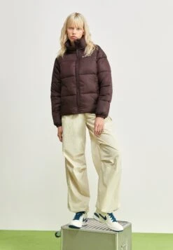 Jordan Stadium 90 - Sneakers Laag - Sail/Sky/Ozone Blue -Havaianas Verkoopwinkel bd6ede98e0bc483787b6f759c97f41d9