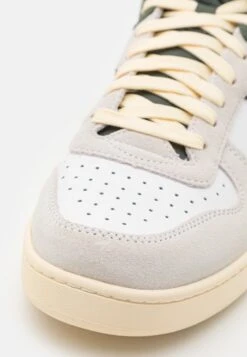 Diadora Magic Basket Mid Unisex - Sneakers Hoog - White/Dark Forest 11 Diadora Magic Basket Mid Unisex - Sneakers Hoog - White/Dark Forest -Havaianas Verkoopwinkel c890300de87f47bb88796e002facdc72