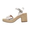Letitta - Sandalen Met Plateauzool - Gold