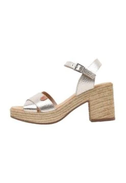 Letitta - Sandalen Met Plateauzool - Gold