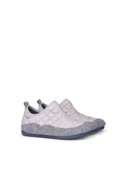 Toni Pons Mare-Um - Pantoffels - Perla -Havaianas Verkoopwinkel e2feee4baf444c91957eb02b206efd59